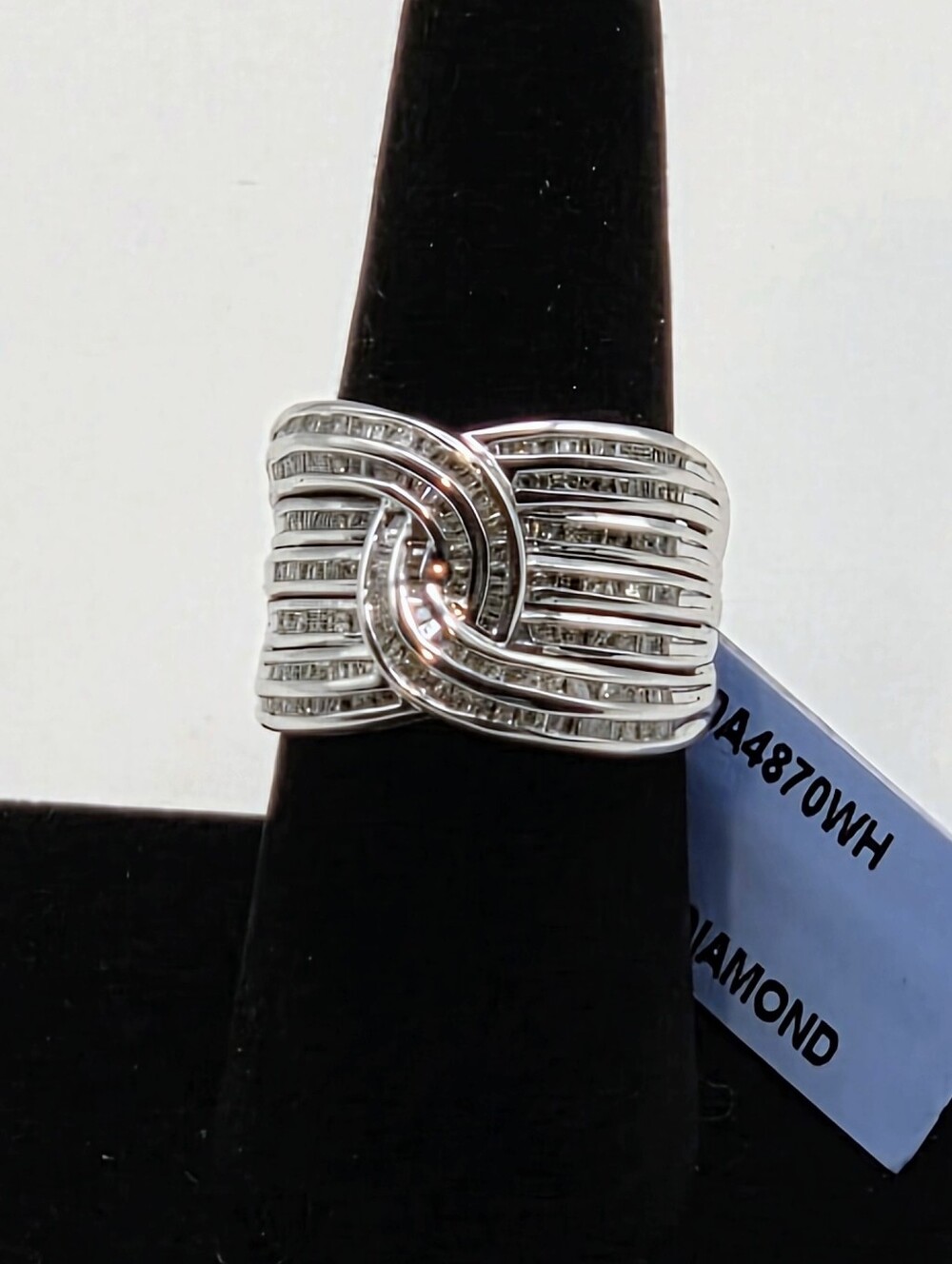 1 CTW NATURAL DIAMOND and 925 SILVER. SZ 7